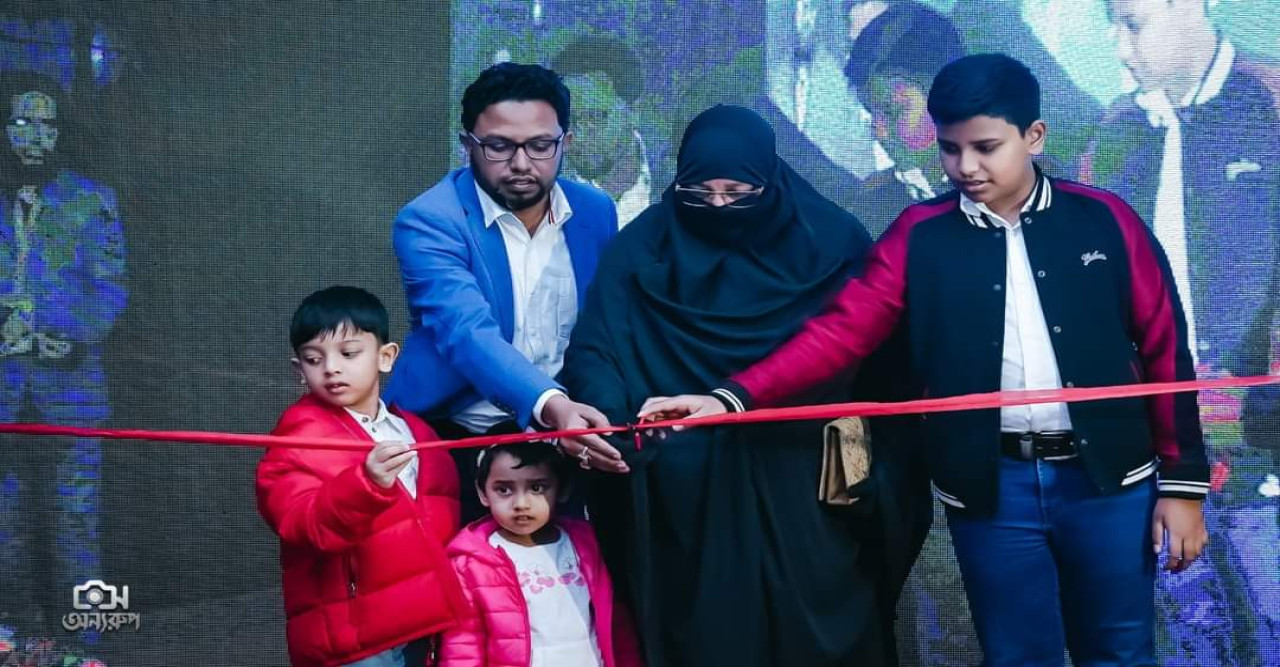 নোয়াখালীতে আবুল খায়ের এন্ড আদার্স এর রিটেলার সম্মেলন এবং অভিবাদন অনুষ্ঠান অনুষ্ঠিত।