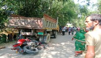 গোপালপুরে ড্রাম ট্রাকে মোটরসাইকেলের ধাক্কায় স্কুলছাত্র নিহত, বন্ধু আহত