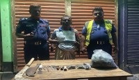 কালিহাতীতে যৌথ বাহিনীর অভিযানে দেশীয় অস্ত্রসহ মাদক ব্যবসায়ী আটক