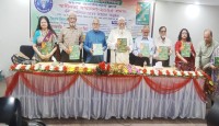 ওয়ার্ল্ড জার্নালিস্টস ক্লাব এর  স্বাধীনতা সম্মননা-২০২৫ প্রদান ও বর্ণিল স্মরণিকা এর মোড়ক উন্মোচন অনুষ্ঠান।